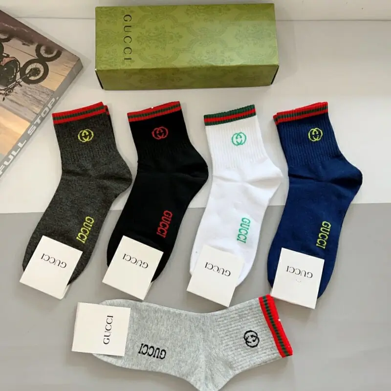 gucci chaussettes pour homme s_12612212